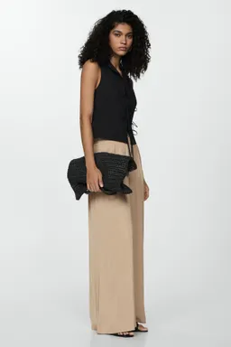 Pantalón fluido wideleg de Mango en Pantalones para argentina