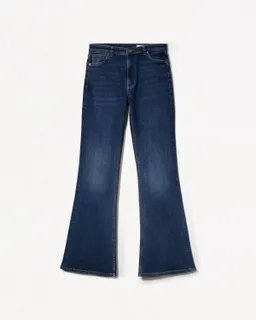 Jeans flare de Bershka en Pantalones para argentina