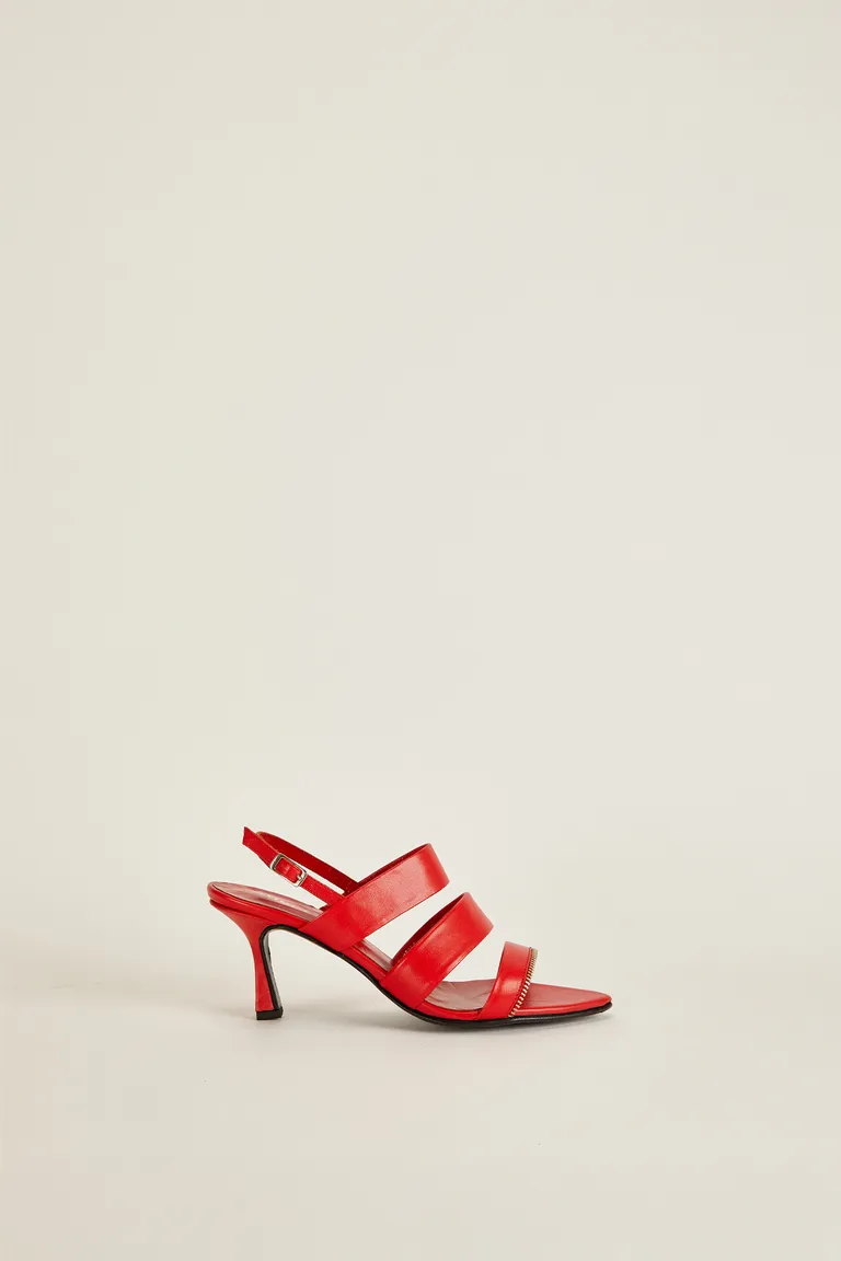 Sandalias de punta con cremallera, diseño elegante y versátil para un estilo femenino de Tucci en Sandalias para argentina