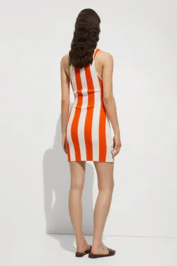 Vestido punto rizado rayas de Mango en Vestidos para argentina