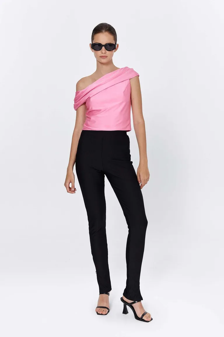 Elegante top rosa de un solo hombro - Diseño sofisticado y moderno para toda ocasión de Naíma en Tops para argentina