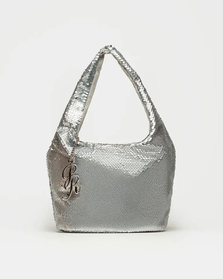 Cartera de hombro con diseño en paillette metalizado y colgante marcario en metal de Prüne en Bolsos y Carteras para argentina