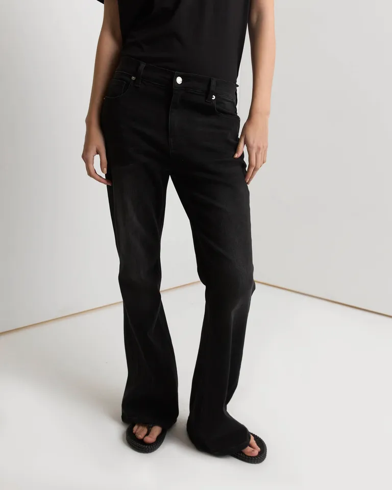 Blazer de corte clásico en tonos neutros para un look elegante y versátil de Prüne en Blazers para argentina