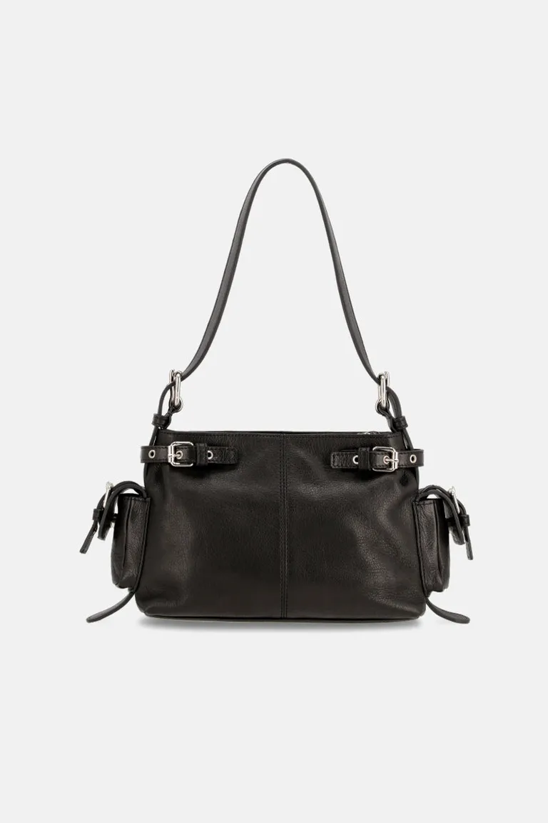 Cartera de cuero negra con compartimentos y manija cómoda para llevar al hombro o en la mano de Justaosadia en Bolsos y Carteras para argentina