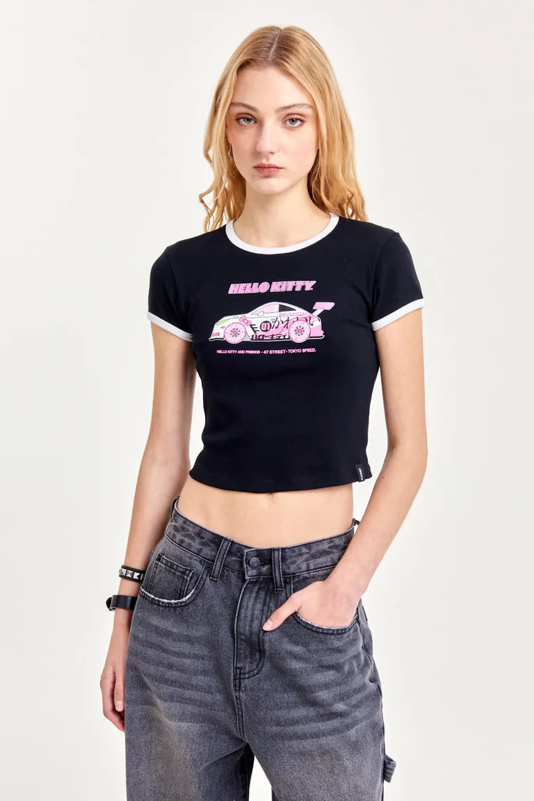 Remera negra con estampado de gato y auto para mujer de 47 Street en Remeras para argentina