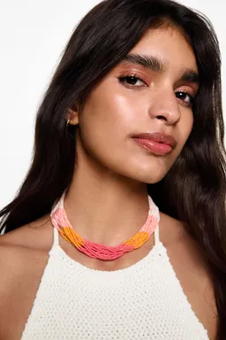Top crochet cuello halter de Mango Teen en Tops para argentina