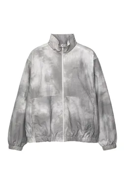 Cortavientos tie dye stwd de Pull&Bear en Abrigos y Camperas para argentina