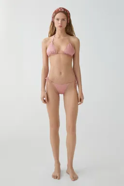 Top bikini crochet metalizado de Mango en Swimwear y Beachwear para argentina
