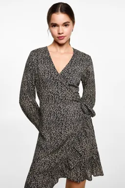 Vestido estampado flores cruzado de Mango Teen en Vestidos para argentina