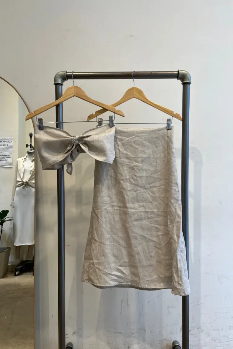 Falda con Tajo de Prive en Faldas para argentina