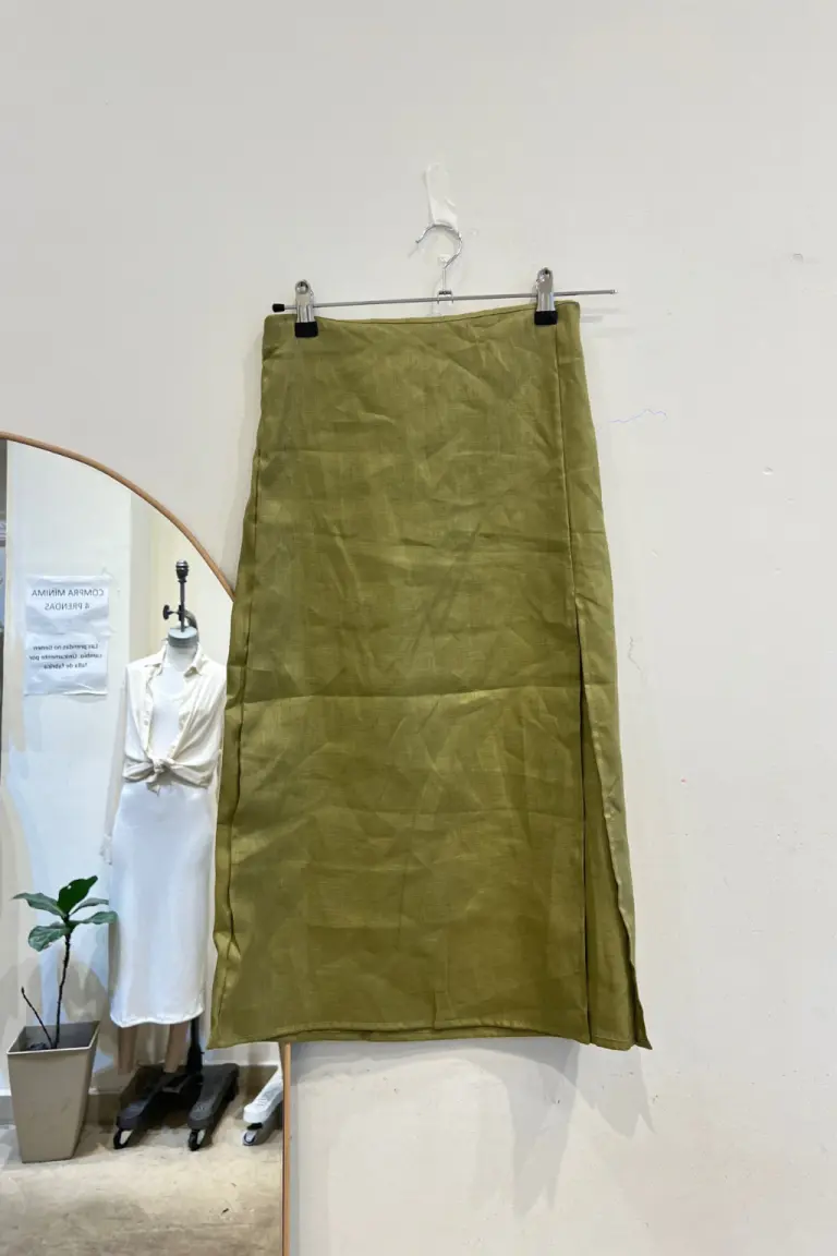 Falda con Tajo de Prive en Faldas para argentina