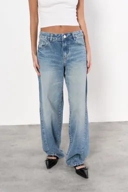 Jean denim baggy tommy de Magda en Pantalones para argentina