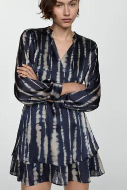 Vestido satinado estampado de Mango en Vestidos para argentina