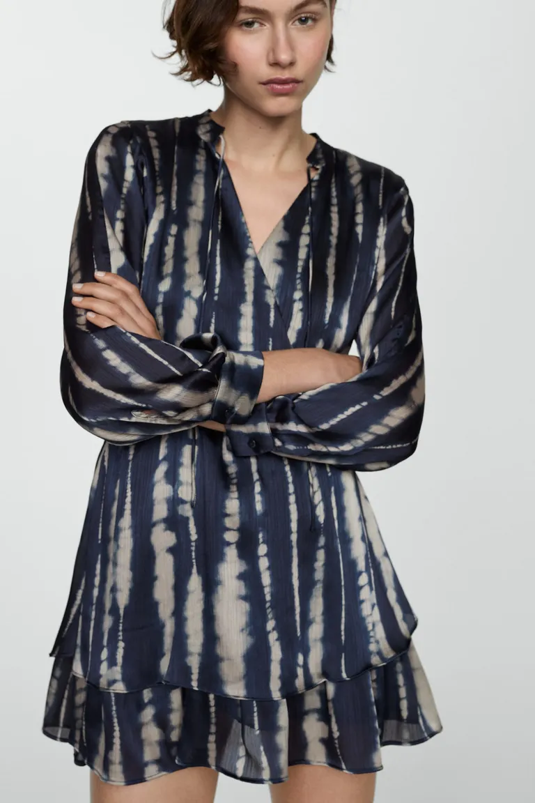 Vestido satinado estampado de Mango en Vestidos para argentina