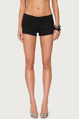 Micro shorts denim dinah de Edikted en Shorts para argentina