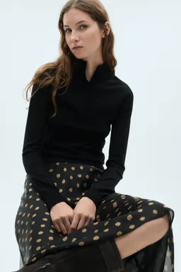Falda midi lunares de Mango en Faldas para argentina
