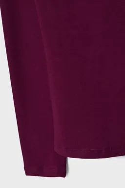 Remera asimétrica de Stradivarius en Tops para argentina