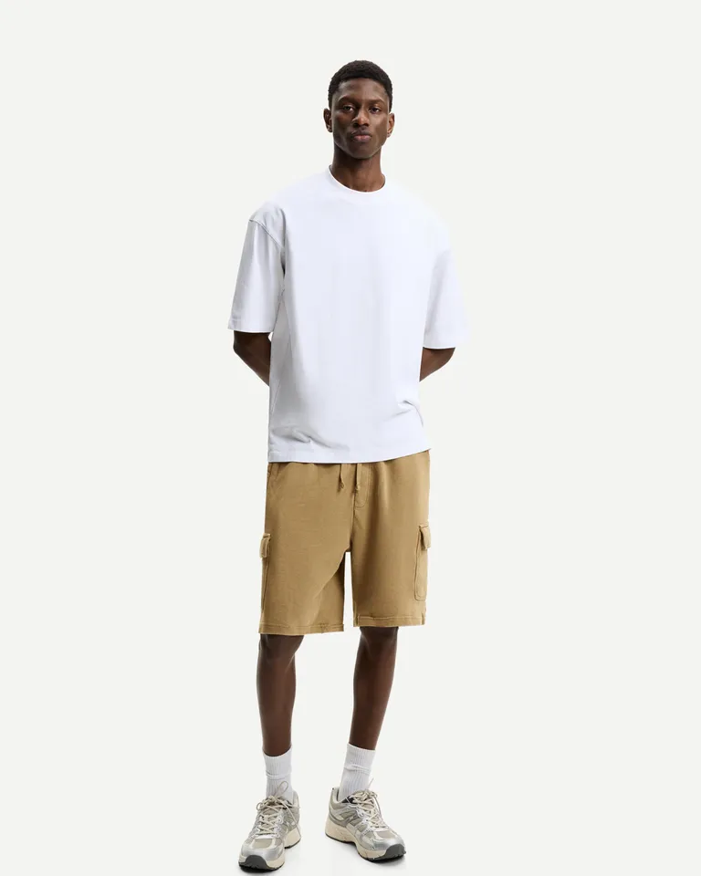 Bermuda felpa cargo de Bershka en Bermudas y Shorts para argentina