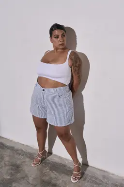 Short hermione líneas celestes rigido de Cheta Jeans en Shorts para argentina