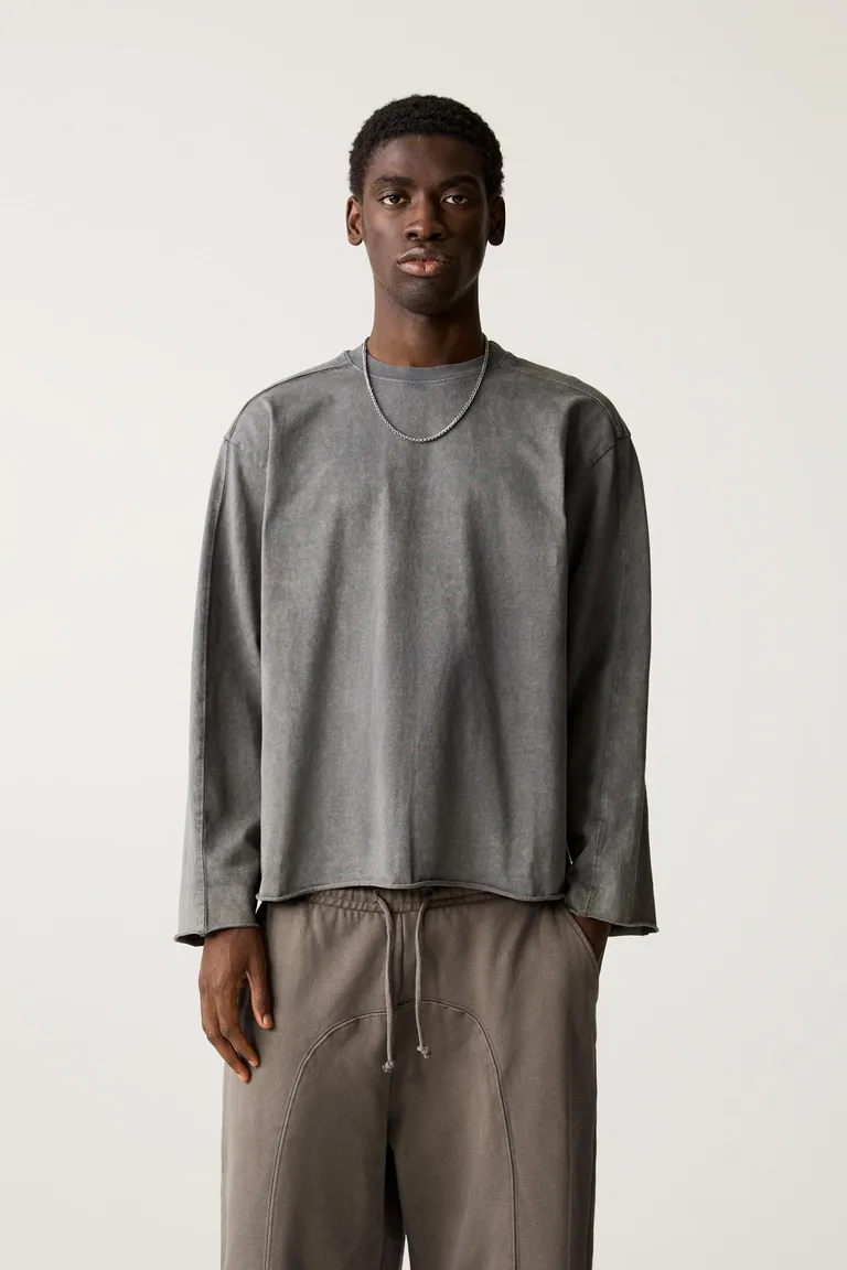 Remera lavada bajo cortado de Pull&Bear en Remeras y Polos para argentina