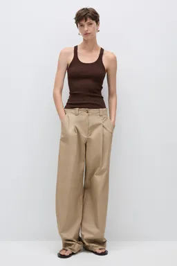 Top punto tirantes de Mango en Tops para argentina