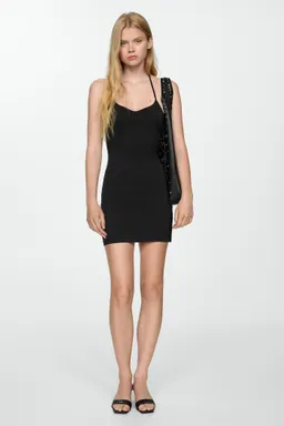 Vestido corto halter de Mango en Vestidos para argentina