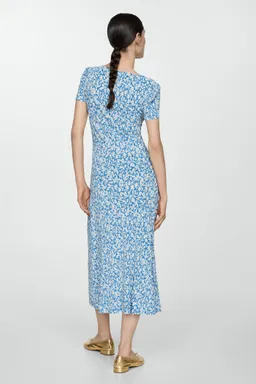 Vestido estampado floral de Mango en Vestidos para argentina