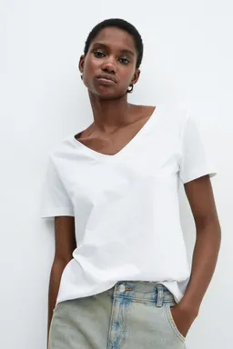 Remera algodón cuello de Mango en Remeras para argentina