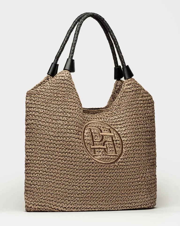 Bolso de playa estilo tote en raffia marrón con diseño clásico y atemporal de Prüne en Bolsos y Carteras para argentina