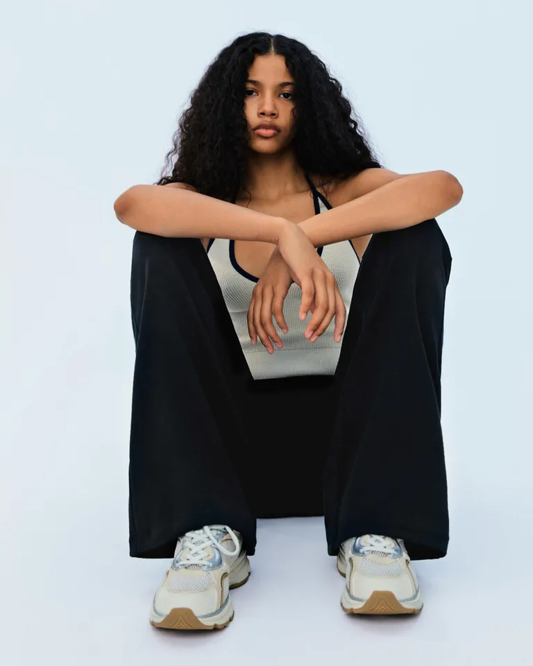 Pantalón acampanado de Bershka en Pantalones para argentina