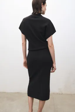Falda midi mezcla lana de Mango en Faldas para argentina