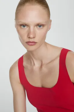 Vestido midi con tirantes de Mango en Vestidos para argentina