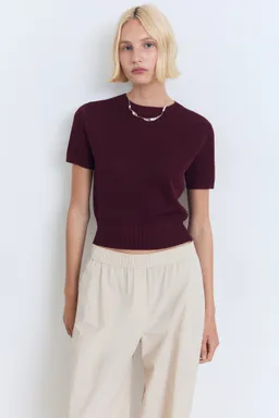 Sweater corto manga corta de Mango en Remeras para argentina