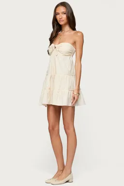 Mini vestido strapless safie de Edikted en Vestidos para argentina