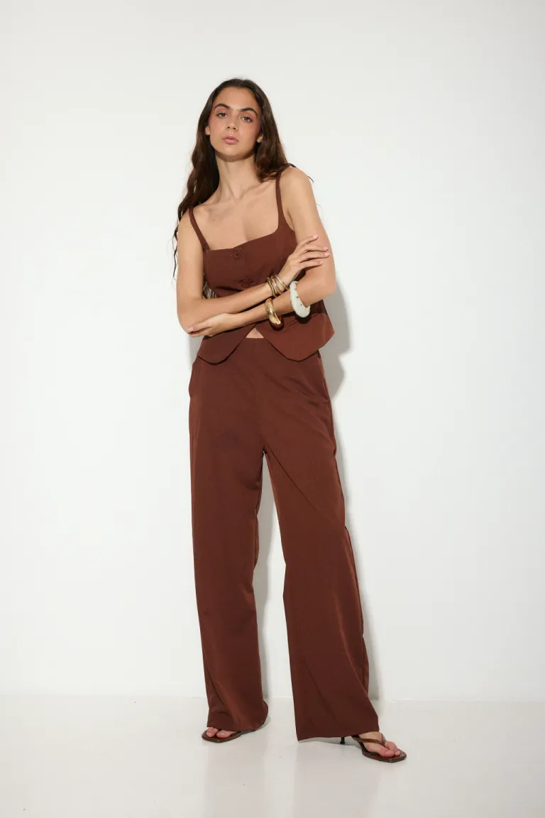 Pantalón de tiro alto sastrero en color negro para mujer de Audaz en Pantalones para argentina