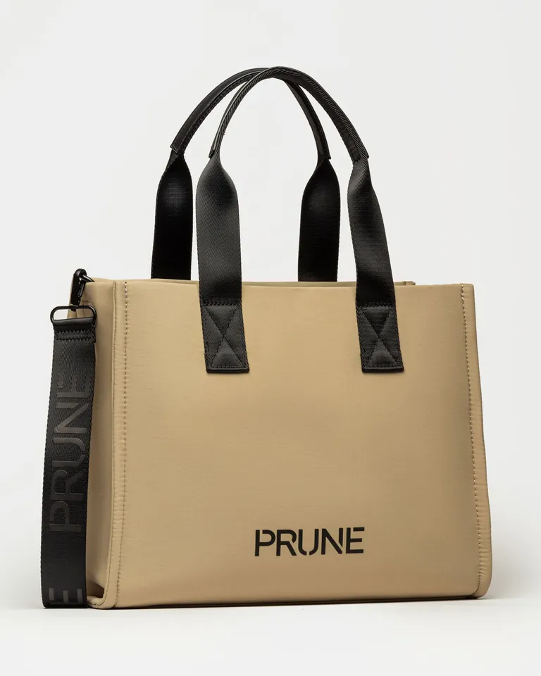 Cartera de mano con correas ajustables desmontables y logo estampado al frente de Prüne en Bolsos y Carteras para argentina