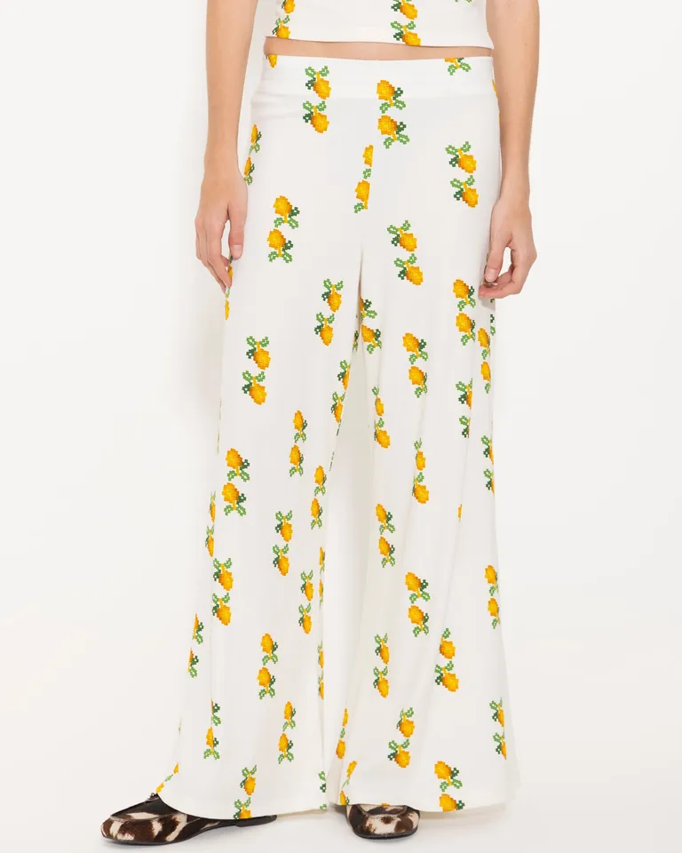 Pantalón palazzo de diseño estampado con cintura elástica y piernas amplias de Jazmin Chebar en Pantalones para argentina