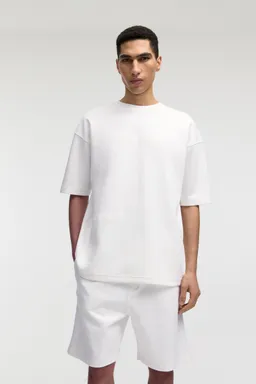 Buzo manga corta de Pull&Bear en Remeras y Polos para argentina