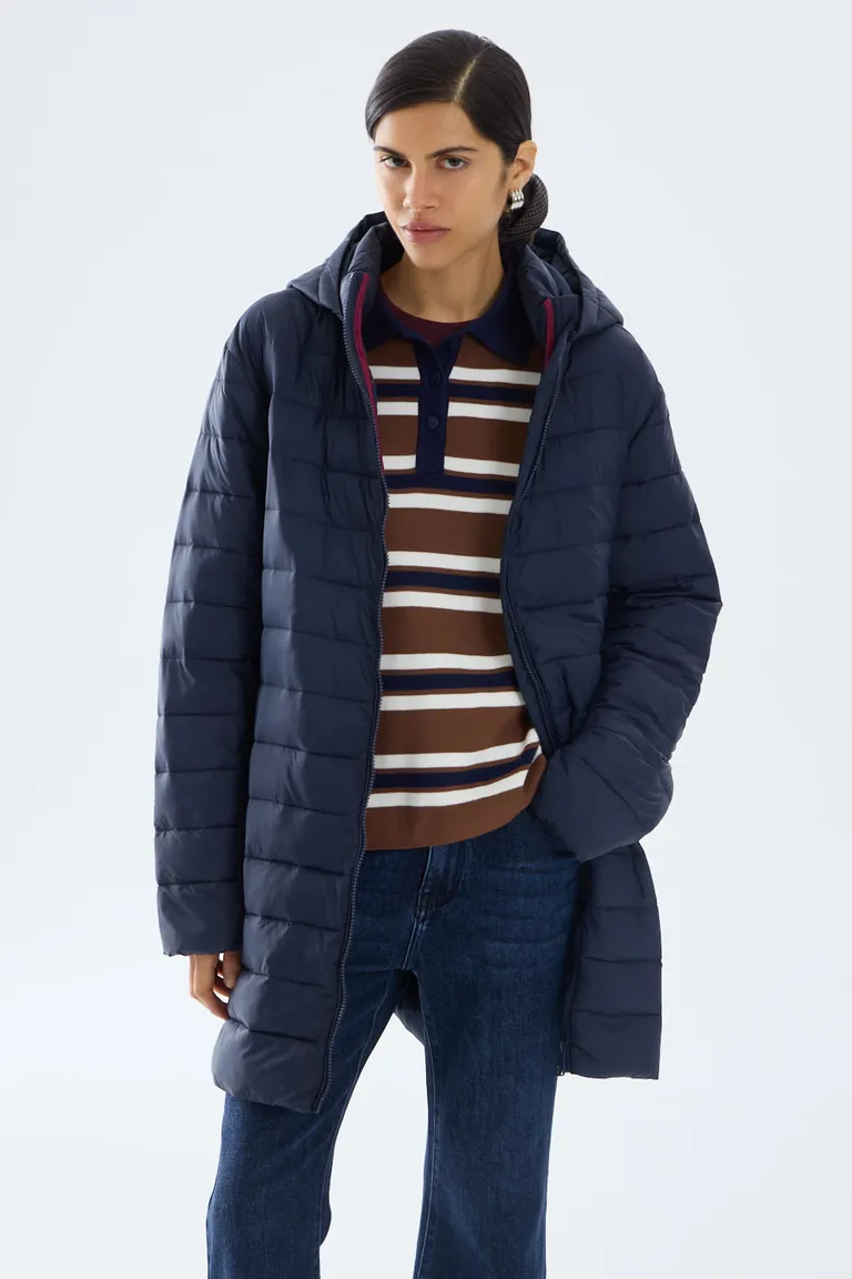 Campera matelaseada larga con capucha desmontable y cuello alto de Portsaid en Chaquetas para argentina