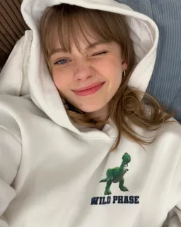 Sudadera toy story con capucha de Bershka en Buzos y Sweaters para argentina