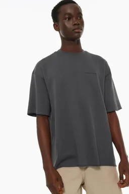 Remera textura bordada de Lefties en Remeras y Polos para argentina