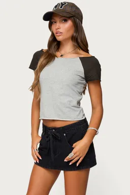 Remera raglán liva contraste de Edikted en Tops para argentina