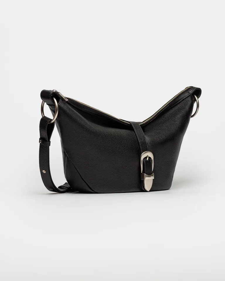 Bolso de cuero negro de línea curva y gran capacidad de Prüne en Bolsos y Carteras para argentina