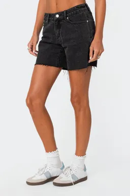 Shorts denim tiro bajo tomboy de Edikted en Shorts para argentina