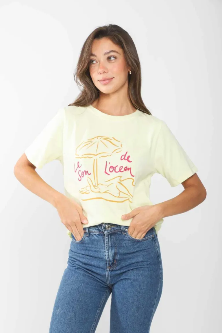Remera blanca con estampa de leson para mujer de Belle en Remeras para argentina