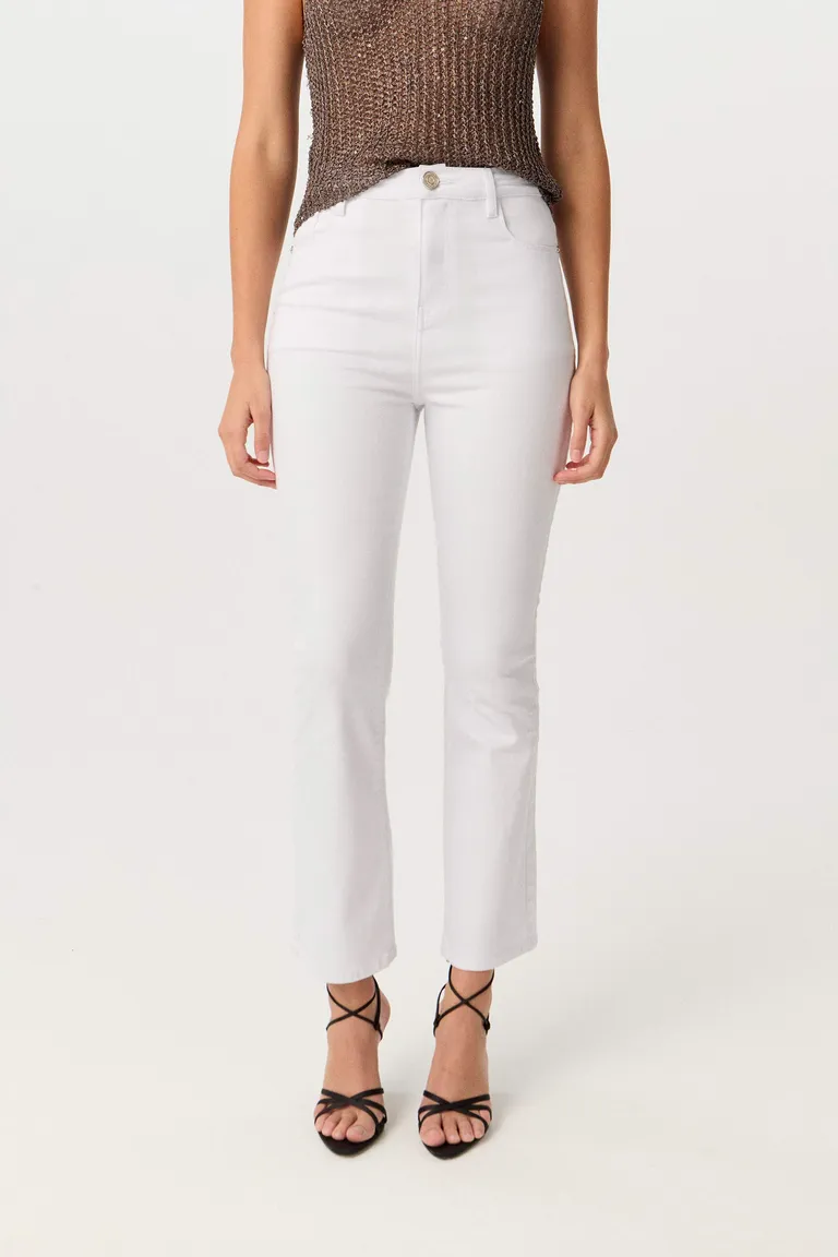 Pantalón elástico de tiro alto con diseño crop flare para mujer de Markova en Pantalones para argentina