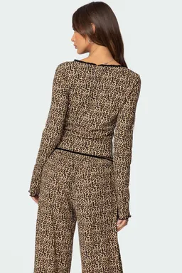 Top lue leopardo cuello de Edikted en Tops para argentina