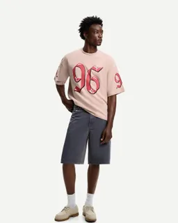 Remera manga corta frisa estampada de Bershka en Remeras y Polos para argentina
