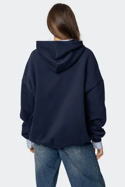 Buzo oversized apres ski de Edikted en Buzos y Sweaters para argentina