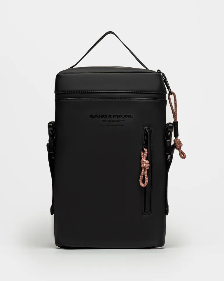 Mochila de diseño inspirada en la naturaleza, práctica y funcional de Prüne en Mochilas para argentina